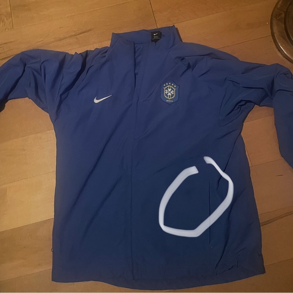 Brazil soccer jacket - Picture 1 of 3
